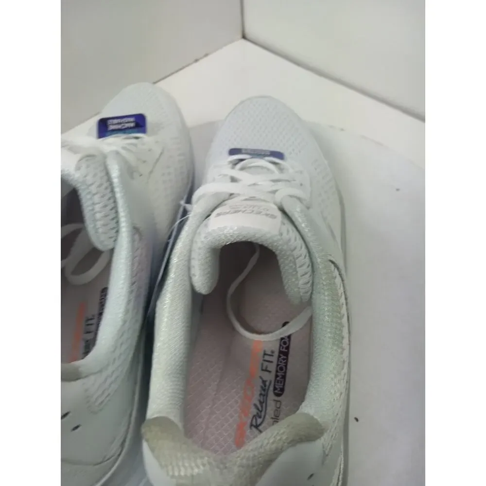 Skechers D'Lux Walker Infinite Motion White Silver Mesh Lace Shoes Womens Sz 11